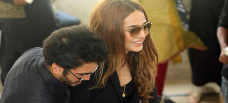 Photos of Ayyan Ali in Karachi University